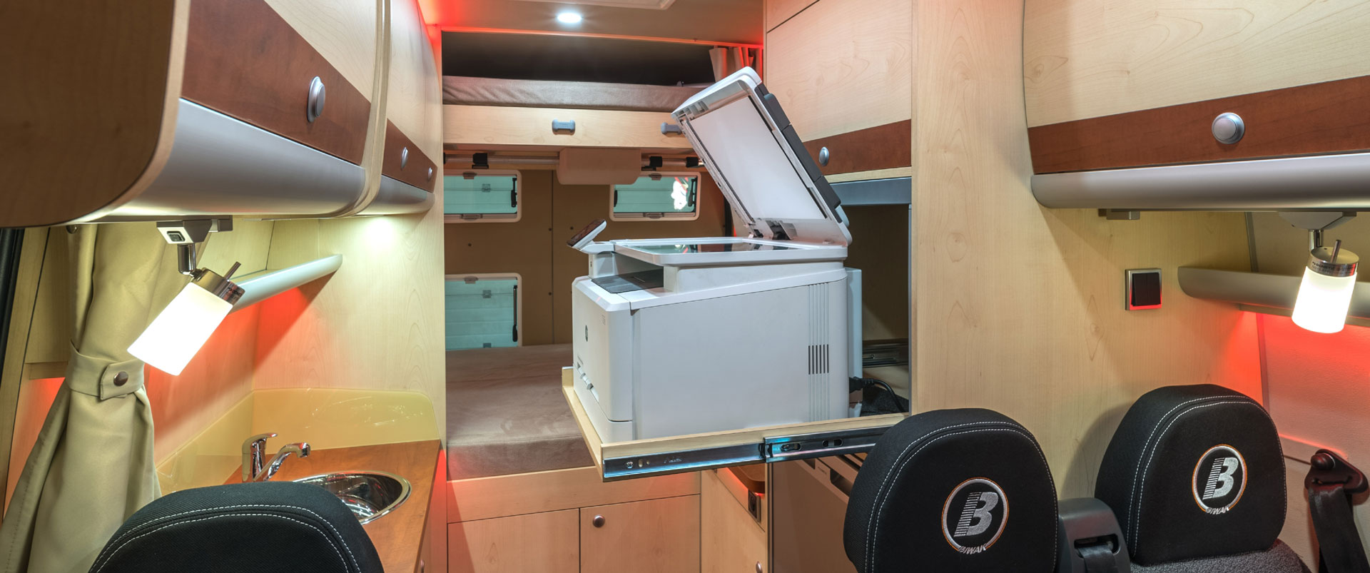 biwak munka jarmu fiat ducato mobil iroda 2019 egyedi lakoauto epites