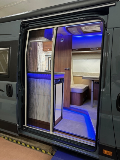 biwak egyedi lakoauto epites gyartas fiat ducato lakoauto 2023 kesz 0158E8A58E5 D0B1 CDA8 833D E831D605D16F
