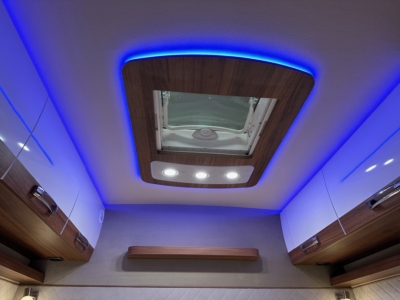 biwak egyedi lakoauto epites gyartas fiat ducato lakoauto 2023 kesz 021E2188159 2510 CC88 4011 A0ACCE1B9813