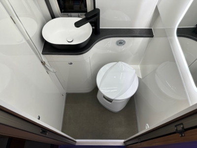 biwak egyedi lakoauto epites gyartas fiat ducato lakoauto 2023 kesz 026149AF9E2 900D 9010 0780 50C7FA6D0B19