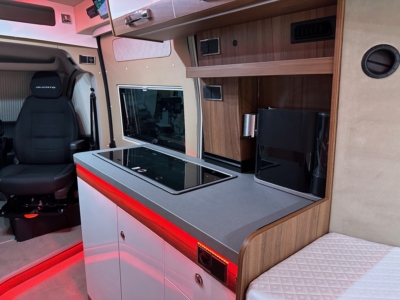 biwak egyedi lakoauto epites gyartas fiat ducato lakoauto 2023 kesz 034AEA2A52C 55C1 647D 3EDA 4F5042F418B6