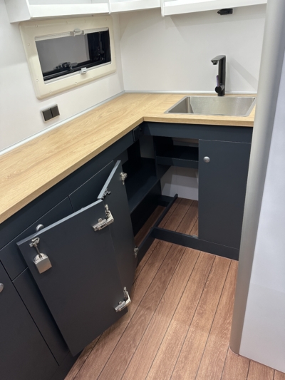 biwak egyedi lakoauto epites gyartas fiat ducato turo lakoauto 2024 kesz 0115B99BD01 C86A 5BE5 5D86 437645444A50