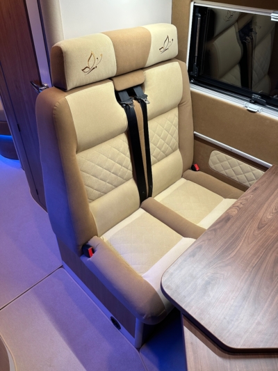 biwak mb sprinter sebu kesz 09F6D00C95 3916 2984 4FA0 A3397B37A688