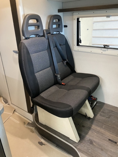 egyedi lakoauto epites atepites gyartas biwak 2021 fiat ducato epul 0117F1380CB 615F 4DDD 60BF 589061B69E7F egyedi lakoauto epites atepites gyartas biwak 2021 fiat ducato epul 0117F1380CB 615F 4DDD 60BF 589061B69E7F