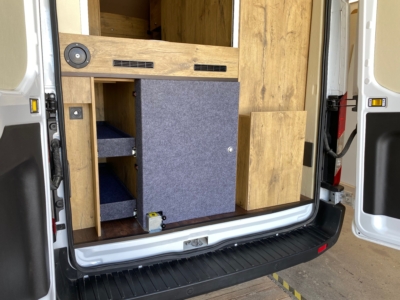 ford transit 2022 egyedi lakoauto gyartas keszites biwak kesz0006DAC97A7F 671C CE48 C4B5 5BE09765B48F