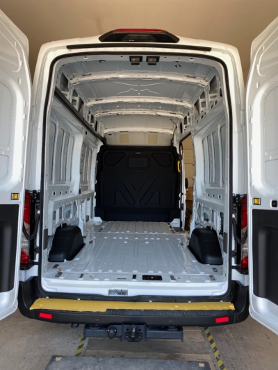 ford transit 2022 kg egyedi lakoauto gyartas keszites biwak epul 00213891FCC2 6234 0FB9 CC49 7FAC00BC6FBB