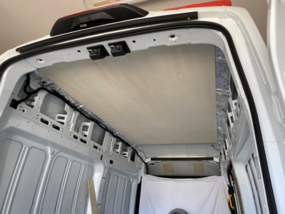 ford transit 2022 kg egyedi lakoauto gyartas keszites biwak epul 00229B49503C BEE0 F293 AA0B 7A3EC4C64182