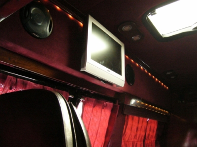 kempingauto biwak egyedi lakoauto gyartas chevrolet van 2007 kesz 00010C909A01A 43DE 8B2B 384E 10B70716F32B kempingauto biwak egyedi lakoauto gyartas chevrolet van 2007 kesz 00010C909A01A 43DE 8B2B 384E 10B70716F32B