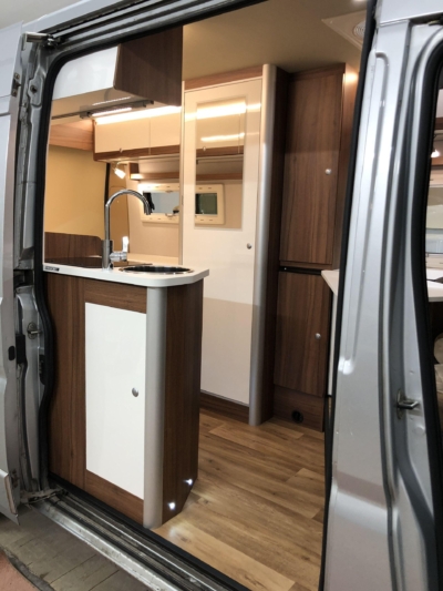 kempingauto biwak egyedi lakoauto gyartas fiat ducato 2018 kesz 000269679AC2B DB62 B4A4 06B3 F51B369FE243 kempingauto biwak egyedi lakoauto gyartas fiat ducato 2018 kesz 000269679AC2B DB62 B4A4 06B3 F51B369FE243