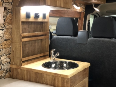 kempingauto biwak egyedi lakoauto gyartas fiat ducato hutte 2017 kesz 0000504911D5E A397 4507 03C0 10E7890546DB
