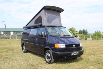 kempingauto biwak egyedi lakoauto gyartas vw t4 2006 kesz 00036C8A1B3E5 EE0B 9A07 A87C BFFFBE4330CA