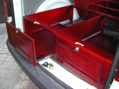 kempingauto biwak egyedi lakoauto gyartas vw t5 2004 epul 0000292ECDD47 4431 6B3F 7C79 7DB6ADEB70B1
