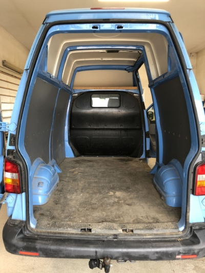 kempingauto biwak egyedi lakoauto gyartas vw t5 2018 epul 00003B7B7DC4F 2ABE B8E7 577C 79D69399D929