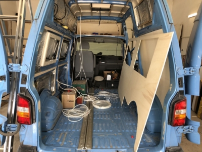 kempingauto biwak egyedi lakoauto gyartas vw t5 2018 epul 0001155E0DE3A 18A6 2882 F626 44869E071078