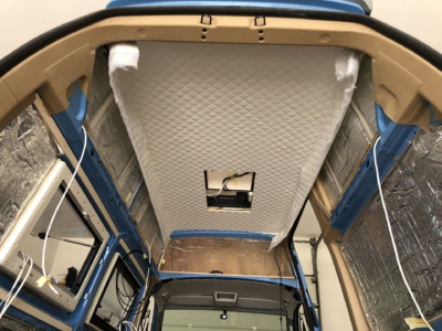 kempingauto biwak egyedi lakoauto gyartas vw t5 2018 epul 00021268BB25B 67BA B72F B4B9 E6E7D5DFB121