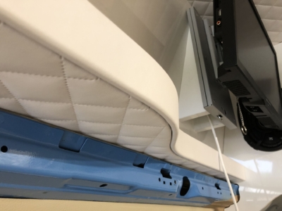 kempingauto biwak egyedi lakoauto gyartas vw t5 2018 epul 0003187059EF8 3CA4 33F1 590A BBA25171F119