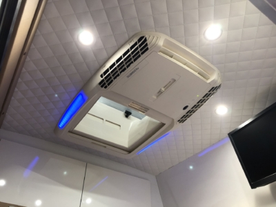 kempingauto biwak egyedi lakoauto gyartas vw t5 2018 kesz 0001283D19D2A EEBA 2A6C 3F14 7F548916B7BF