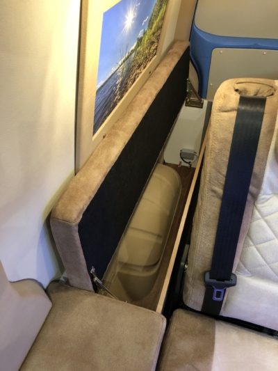kempingauto biwak egyedi lakoauto gyartas vw t5 2018 kesz 00013D764D4F1 20A5 0632 4936 84037AF5D01A