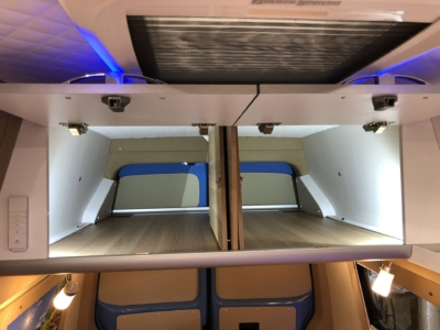 kempingauto biwak egyedi lakoauto gyartas vw t5 2018 kesz 00026AF4531BA 92F8 78A5 56AA 50D79EA01082