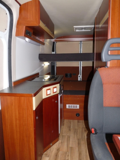 lakoauto biwak egyedi lakoauto gyartas fiat ducato 2009 kesz 00004FEF5200B 4B9B 6CAD F711 FD71AD401927