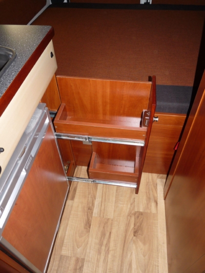 lakoauto biwak egyedi lakoauto gyartas fiat ducato 2009 kesz 000242E62F51C 2D66 C5F1 17A7 AB5933E15AB3