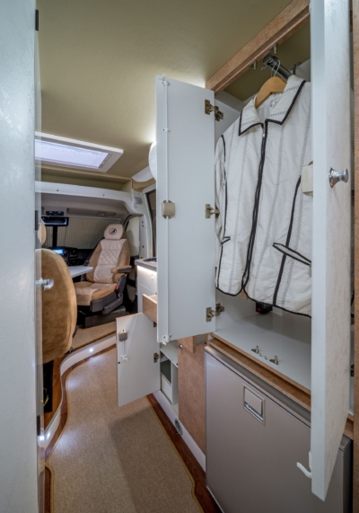 lakoauto biwak egyedi lakoauto gyartas fiat ducato 2017 kesz 00025FD8974E4 702B 9768 0845 942CB6D16F97