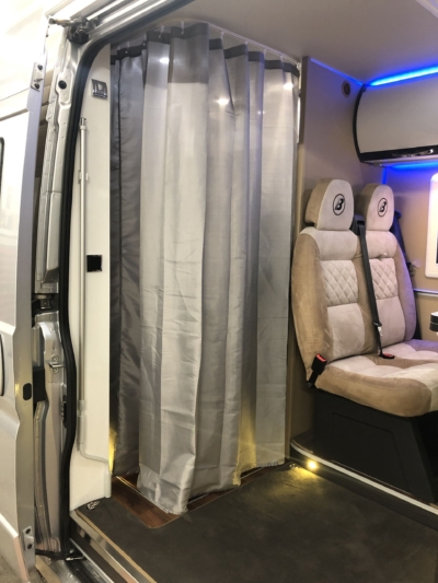 lakoauto biwak egyedi lakoauto gyartas fiat ducato 2019 kesz 0000496F13D49 D3F5 0135 6E4D D5EF47EEC708