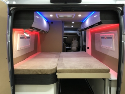 lakoauto biwak egyedi lakoauto gyartas fiat ducato 2019 kesz 00023D3187D73 246E CE0A F1EC 0E06CEC8AA43