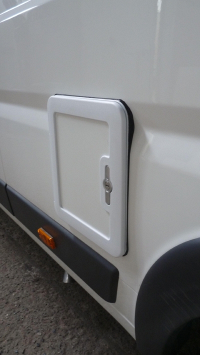 lakoauto biwak egyedi lakoauto gyartas peugeot boxer 2012 kesz 0002204031B7D 73AC 88FC 3D79 019163F2CCAC lakoauto biwak egyedi lakoauto gyartas peugeot boxer 2012 kesz 0002204031B7D 73AC 88FC 3D79 019163F2CCAC