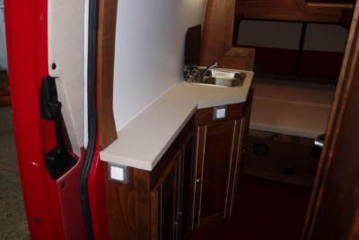 lakoauto biwak egyedi lakoauto gyartas vw crafter 2009 kesz 0001394F5566A 07E2 3B21 09D9 D7FD2A76B6AD