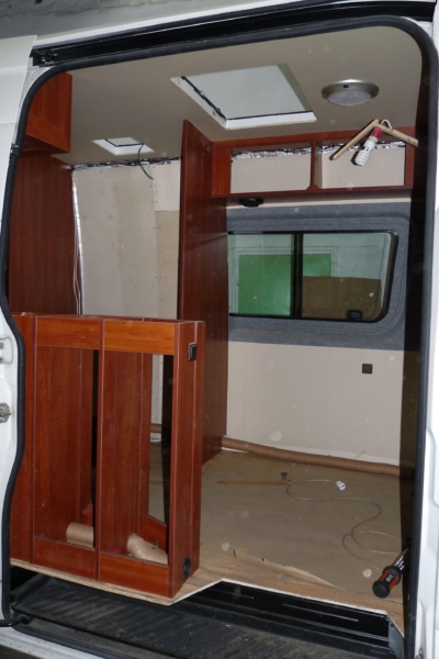 lakoauto biwak egyedi lakoauto gyartas vw crafter 2013 epul 0001568CBBCDD 3E62 5F10 5387 EB04C5A1885F