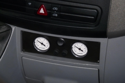 lakoauto biwak egyedi lakoauto gyartas vw crafter 2013 kesz 00014A155850B 2243 01AF 1E1B 63F2DEA14A3B