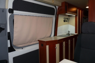 lakoauto biwak egyedi lakoauto gyartas vw crafter 2013 kesz 00019F37F167B DA40 5C73 DA44 A0C841A21D6C