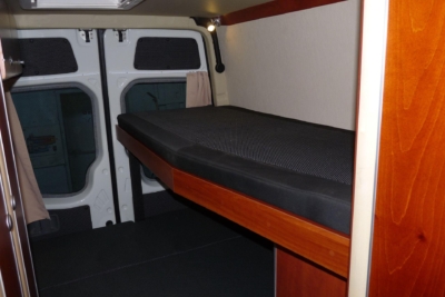 lakoauto biwak egyedi lakoauto gyartas vw crafter 2013 kesz 00020C0728119 6D32 EEC0 02AA A6D404D9ACC7
