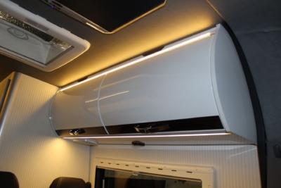 lakoauto biwak egyedi lakoauto gyartas vw crafter 2014 kesz 000031C7D1748 B3EC B095 395C CBD4DBF13EC0