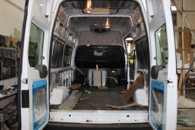 munka jarmu biwak egyedi lakoauto gyartas ford transit sugarvedelmi merokocsi 2014 epul 00002845DB7C4 9727 B05E 76D6 BE8E4AF9C136