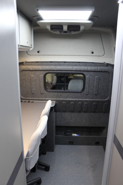 munka jarmu biwak egyedi lakoauto gyartas ford transit sugarvedelmi merokocsi 2014 kesz 0000589D16ED0 651F B527 CFDD B37B6B0256C3
