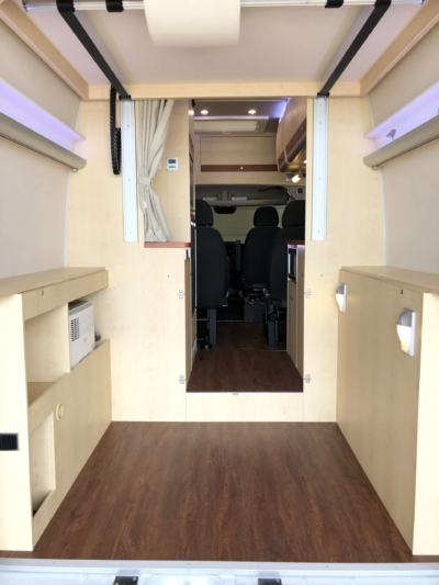 munka jarmu mobil telephely biwak egyedi lakoauto gyartas fiat ducato 2019 kesz 000342A48668A E4F2 9405 D1A7 2134900723AC