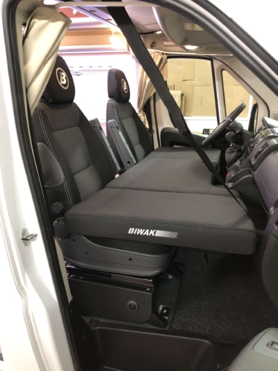munka jarmu mobil telephely biwak egyedi lakoauto gyartas fiat ducato 2019 kesz 000426E2D6D46 9130 3390 B032 68EE1F241EFC