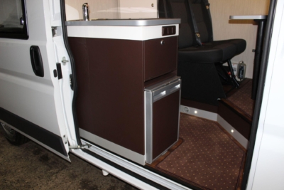 specialis lakojarmu biwak egyedi lakoauto gyartas fiat ducato motorszallito 2015 kesz 000152E729D7A 8431 DB95 4FFC 15E94505D1EA