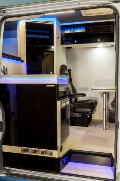 specialis lakojarmu biwak egyedi lakoauto gyartas fiat ducato motorszallito 2016 kesz 00008D17C9D3D 33BA 2F40 8DFF 57B5F6EF5302 specialis lakojarmu biwak egyedi lakoauto gyartas fiat ducato motorszallito 2016 kesz 00008D17C9D3D 33BA 2F40 8DFF 57B5F6EF5302