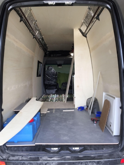 specialis lakojarmu biwak egyedi lakoauto gyartas mb sprinter motorszallito 2017 epul 000061D996656 0501 153C 1923 460C991D08B7
