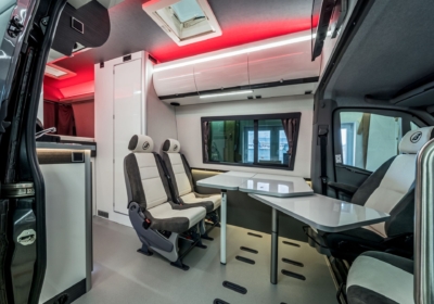 specialis lakojarmu biwak egyedi lakoauto gyartas mb sprinter motorszallito 2017 kesz 00005435CBCFD 63FF 359D 05D2 8ABAFC3997C5