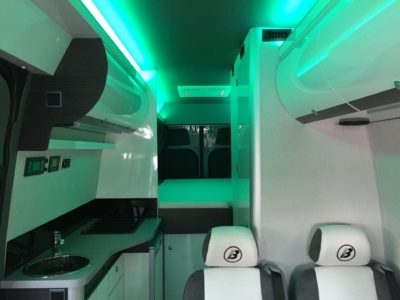 specialis lakojarmu biwak egyedi lakoauto gyartas mb sprinter motorszallito 2017 kesz 00030B69F3EB9 C04B A497 57A7 31DF9442A59E