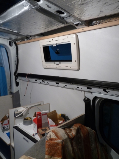 specialis lakojarmu biwak egyedi lakoauto gyartas renault trafic motorszallito 2009 epul 000135798A932 B866 9174 48E9 3056BB716D3D