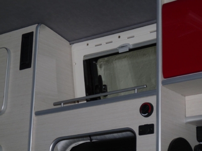 specialis lakojarmu biwak egyedi lakoauto gyartas renault trafic motorszallito 2009 kesz 000186ECCF376 A6BC 8206 BED6 3F7A89AB4451