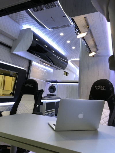 specialis lakojarmu biwak egyedi lakoauto gyartas vw crafter 2018 kesz 00035EC9DB154 759B 0078 01CC 70CD0CC08885 specialis lakojarmu biwak egyedi lakoauto gyartas vw crafter 2018 kesz 00035EC9DB154 759B 0078 01CC 70CD0CC08885