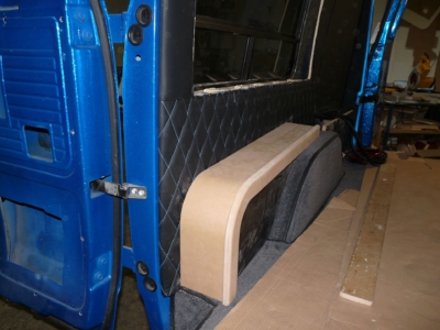 targyalobusz biwak egyedi lakoauto gyartas gmc vandura 2011 epul 000166313D313 C1C9 8A1D EF59 F237FDECBE0C