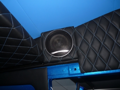 targyalobusz biwak egyedi lakoauto gyartas gmc vandura 2011 kesz 00015F4921A28 4E64 7844 68EB 8459E87CECBF
