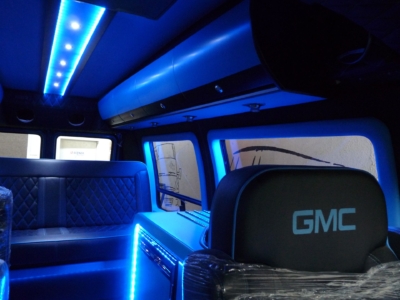 targyalobusz biwak egyedi lakoauto gyartas gmc vandura 2011 kesz 00020CD9AFA7C 27C0 FEC2 64B2 23D98E47F22C